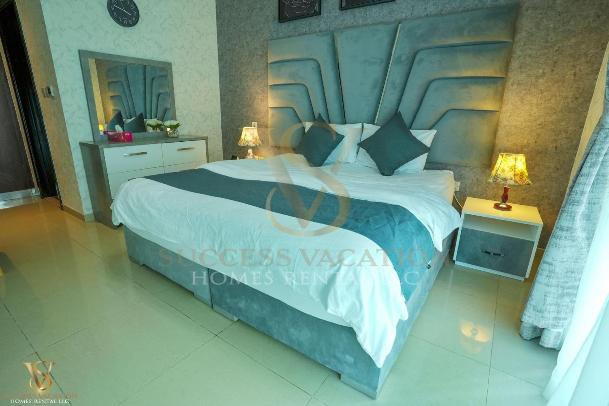 Success Luxury Apartment - 5 Min Away Marina Corniche - Free Housekeeping Provided Everyday-24-7 Staff Available For Services Дубай Экстерьер фото