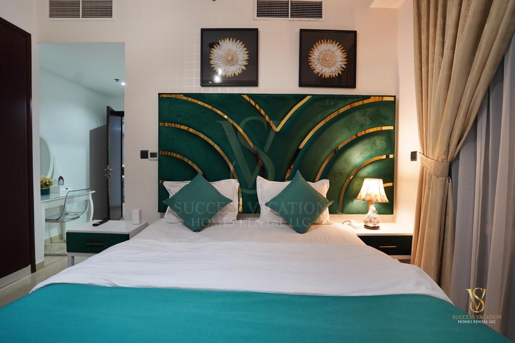 Success Luxury Apartment - 5 Min Away Marina Corniche - Free Housekeeping Provided Everyday-24-7 Staff Available For Services Дубай Экстерьер фото